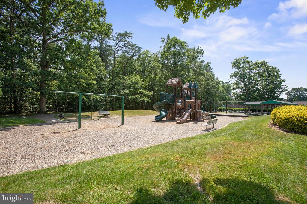 4001 MOSSY BANK LN, FREDERICKSBURG, Virginia 22408, 4 Bedrooms Bedrooms, ,2 BathroomsBathrooms,Residential,4001 MOSSY BANK LN,VASP2043384 MLS # VASP2043384 4001 MOSSY BANK LN, FREDERICKSBURG, Virginia 22408, 4 Bedrooms Bedrooms, ,2 BathroomsBathrooms,Residential,4001 MOSSY BANK LN,VASP2043384 MLS # VASP2043384