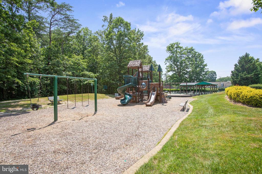 4001 MOSSY BANK LN, FREDERICKSBURG, Virginia 22408, 4 Bedrooms Bedrooms, ,2 BathroomsBathrooms,Residential,4001 MOSSY BANK LN,VASP2043384 MLS # VASP2043384 4001 MOSSY BANK LN, FREDERICKSBURG, Virginia 22408, 4 Bedrooms Bedrooms, ,2 BathroomsBathrooms,Residential,4001 MOSSY BANK LN,VASP2043384 MLS # VASP2043384