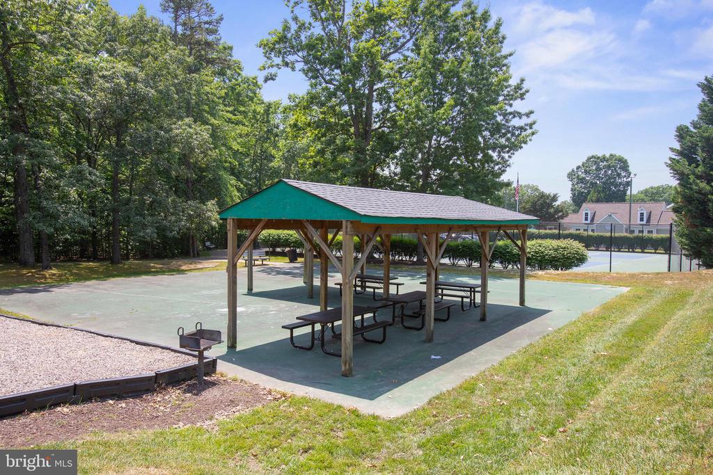 4001 MOSSY BANK LN, FREDERICKSBURG, Virginia 22408, 4 Bedrooms Bedrooms, ,2 BathroomsBathrooms,Residential,4001 MOSSY BANK LN,VASP2043384 MLS # VASP2043384 4001 MOSSY BANK LN, FREDERICKSBURG, Virginia 22408, 4 Bedrooms Bedrooms, ,2 BathroomsBathrooms,Residential,4001 MOSSY BANK LN,VASP2043384 MLS # VASP2043384