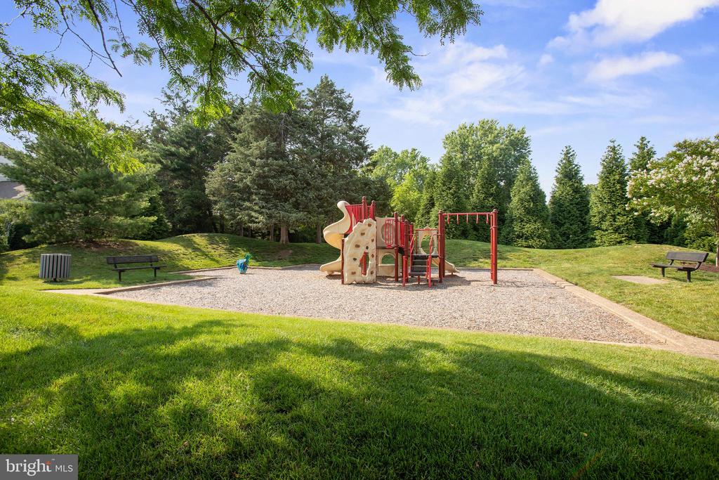4001 MOSSY BANK LN, FREDERICKSBURG, Virginia 22408, 4 Bedrooms Bedrooms, ,2 BathroomsBathrooms,Residential,4001 MOSSY BANK LN,VASP2043384 MLS # VASP2043384 4001 MOSSY BANK LN, FREDERICKSBURG, Virginia 22408, 4 Bedrooms Bedrooms, ,2 BathroomsBathrooms,Residential,4001 MOSSY BANK LN,VASP2043384 MLS # VASP2043384