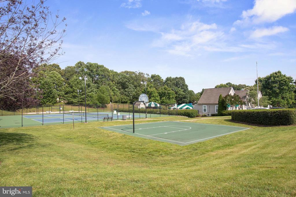 4001 MOSSY BANK LN, FREDERICKSBURG, Virginia 22408, 4 Bedrooms Bedrooms, ,2 BathroomsBathrooms,Residential,4001 MOSSY BANK LN,VASP2043384 MLS # VASP2043384 4001 MOSSY BANK LN, FREDERICKSBURG, Virginia 22408, 4 Bedrooms Bedrooms, ,2 BathroomsBathrooms,Residential,4001 MOSSY BANK LN,VASP2043384 MLS # VASP2043384