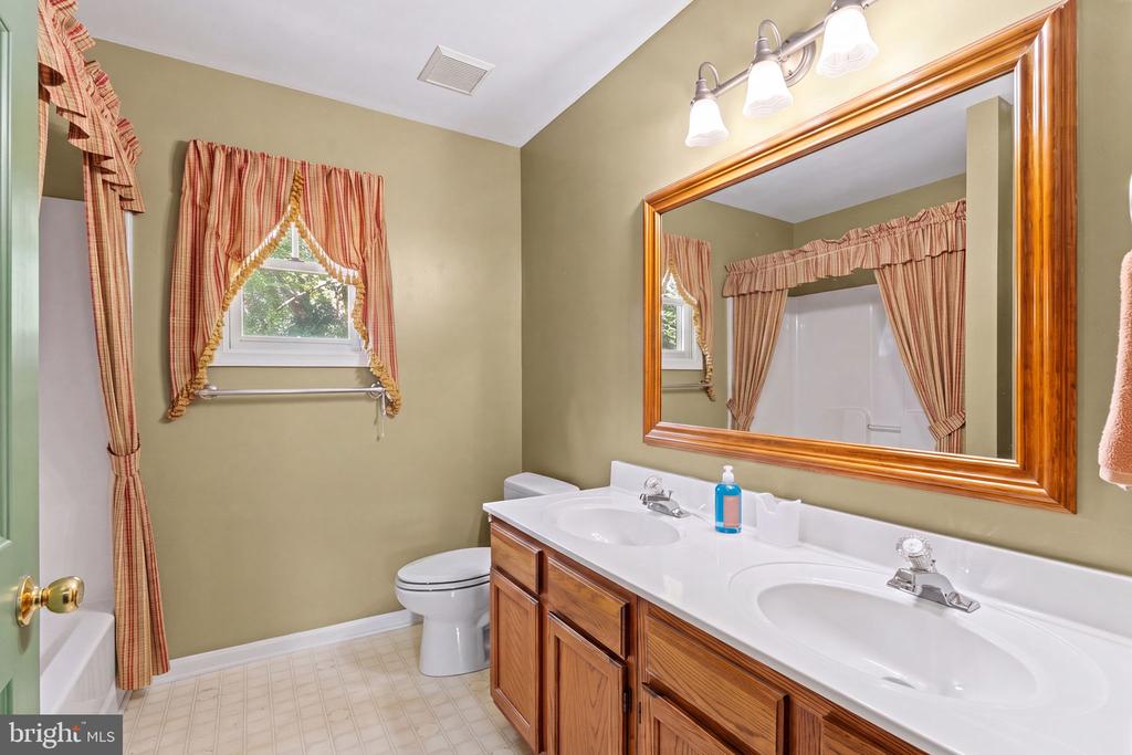 4305 WICKHAM CT, FREDERICKSBURG, Virginia 22408, 4 Bedrooms Bedrooms, ,2 BathroomsBathrooms,Residential,4305 WICKHAM CT,VASP2043378 MLS # VASP2043378 4305 WICKHAM CT, FREDERICKSBURG, Virginia 22408, 4 Bedrooms Bedrooms, ,2 BathroomsBathrooms,Residential,4305 WICKHAM CT,VASP2043378 MLS # VASP2043378