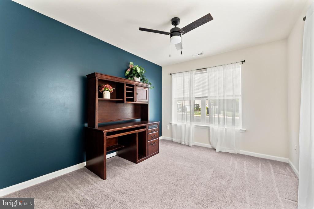 2420 DRAKE LN, FREDERICKSBURG, Virginia 22408, 4 Bedrooms Bedrooms, ,3 BathroomsBathrooms,Residential,2420 DRAKE LN,VASP2043432 MLS # VASP2043432