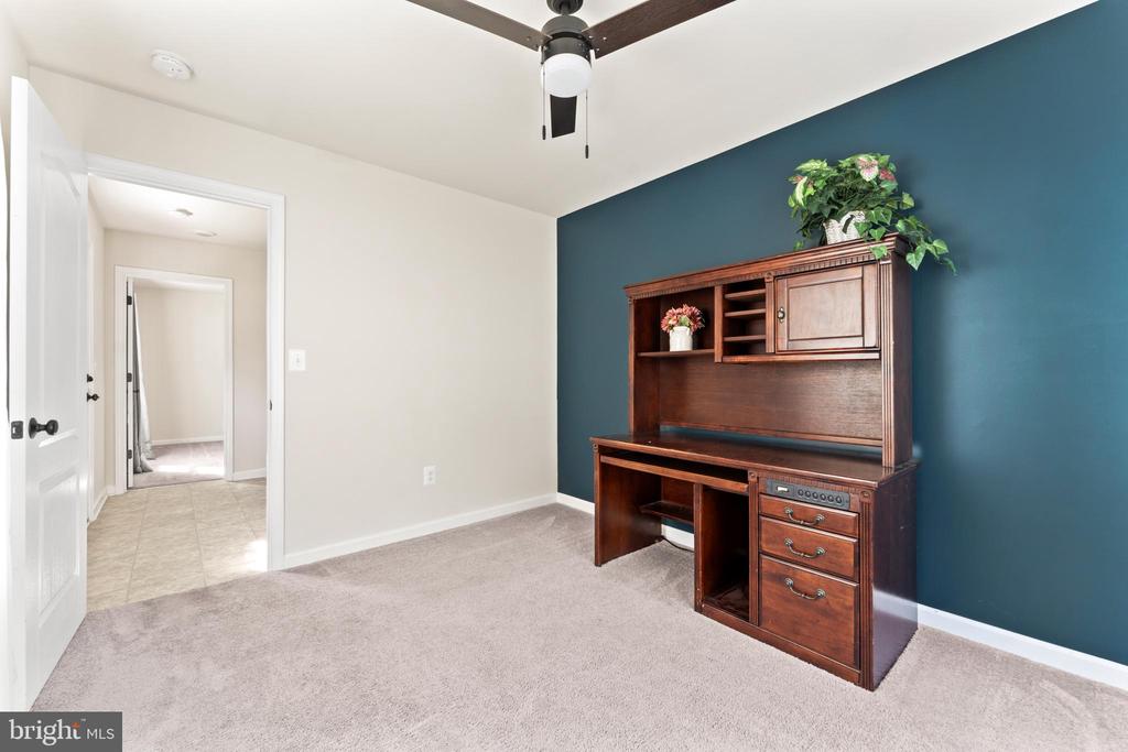 2420 DRAKE LN, FREDERICKSBURG, Virginia 22408, 4 Bedrooms Bedrooms, ,3 BathroomsBathrooms,Residential,2420 DRAKE LN,VASP2043432 MLS # VASP2043432