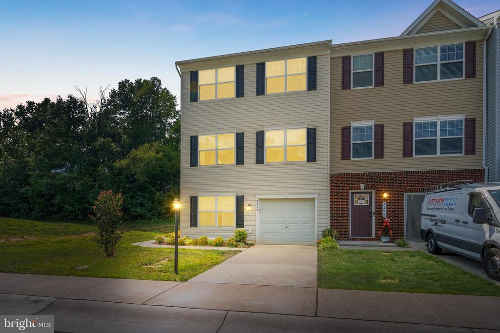 2420 DRAKE LN, FREDERICKSBURG, Virginia 22408, 4 Bedrooms Bedrooms, ,3 BathroomsBathrooms,Residential,2420 DRAKE LN,VASP2043432 MLS # VASP2043432