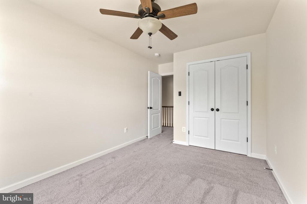 2420 DRAKE LN, FREDERICKSBURG, Virginia 22408, 4 Bedrooms Bedrooms, ,3 BathroomsBathrooms,Residential,2420 DRAKE LN,VASP2043432 MLS # VASP2043432