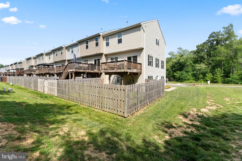 2420 DRAKE LN, FREDERICKSBURG, Virginia 22408, 4 Bedrooms Bedrooms, ,3 BathroomsBathrooms,Residential,2420 DRAKE LN,VASP2043432 MLS # VASP2043432