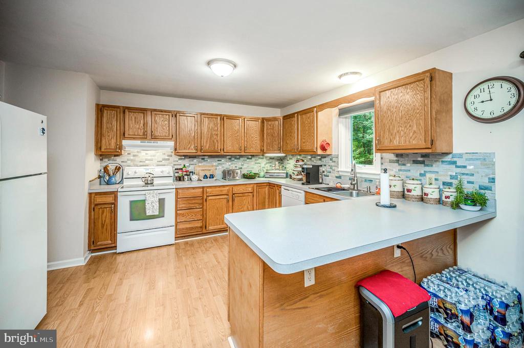 3913 LANCASTER RING RD, FREDERICKSBURG, Virginia 22408, 3 Bedrooms Bedrooms, ,2 BathroomsBathrooms,Residential,3913 LANCASTER RING RD,VASP2043500 MLS # VASP2043500 3913 LANCASTER RING RD, FREDERICKSBURG, Virginia 22408, 3 Bedrooms Bedrooms, ,2 BathroomsBathrooms,Residential,3913 LANCASTER RING RD,VASP2043500 MLS # VASP2043500