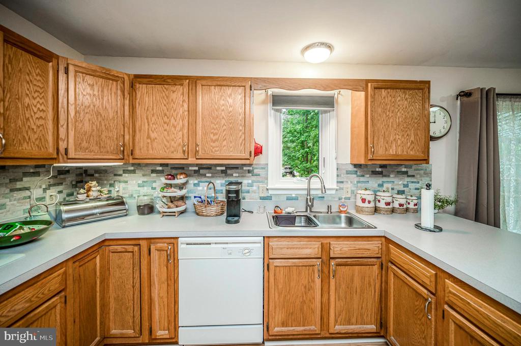 3913 LANCASTER RING RD, FREDERICKSBURG, Virginia 22408, 3 Bedrooms Bedrooms, ,2 BathroomsBathrooms,Residential,3913 LANCASTER RING RD,VASP2043500 MLS # VASP2043500 3913 LANCASTER RING RD, FREDERICKSBURG, Virginia 22408, 3 Bedrooms Bedrooms, ,2 BathroomsBathrooms,Residential,3913 LANCASTER RING RD,VASP2043500 MLS # VASP2043500