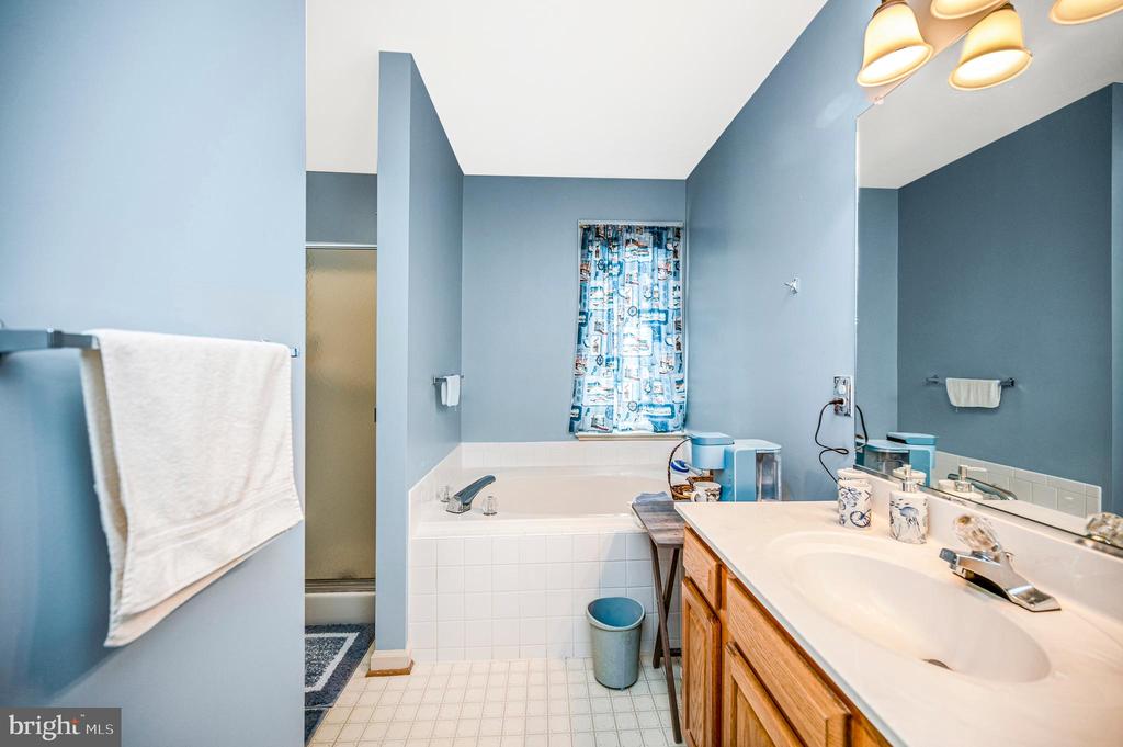 3913 LANCASTER RING RD, FREDERICKSBURG, Virginia 22408, 3 Bedrooms Bedrooms, ,2 BathroomsBathrooms,Residential,3913 LANCASTER RING RD,VASP2043500 MLS # VASP2043500 3913 LANCASTER RING RD, FREDERICKSBURG, Virginia 22408, 3 Bedrooms Bedrooms, ,2 BathroomsBathrooms,Residential,3913 LANCASTER RING RD,VASP2043500 MLS # VASP2043500