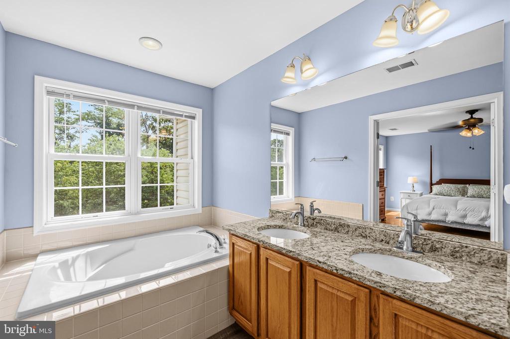 440 KEARNS DR, CULPEPER, Virginia 22701, 4 Bedrooms Bedrooms, ,2 BathroomsBathrooms,Residential,440 KEARNS DR,VACU2014076 MLS # VACU2014076