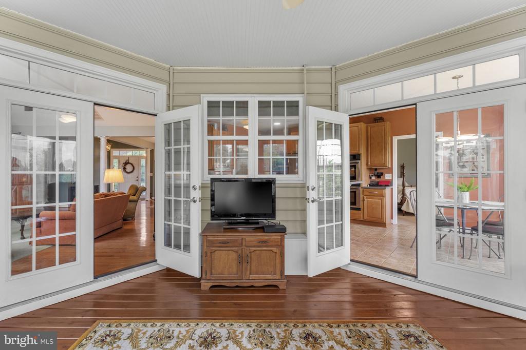 19067 BRANDY FIZZ CT, CULPEPER, Virginia 22701, 4 Bedrooms Bedrooms, ,4 BathroomsBathrooms,Residential,19067 BRANDY FIZZ CT,VACU2014296 MLS # VACU2014296