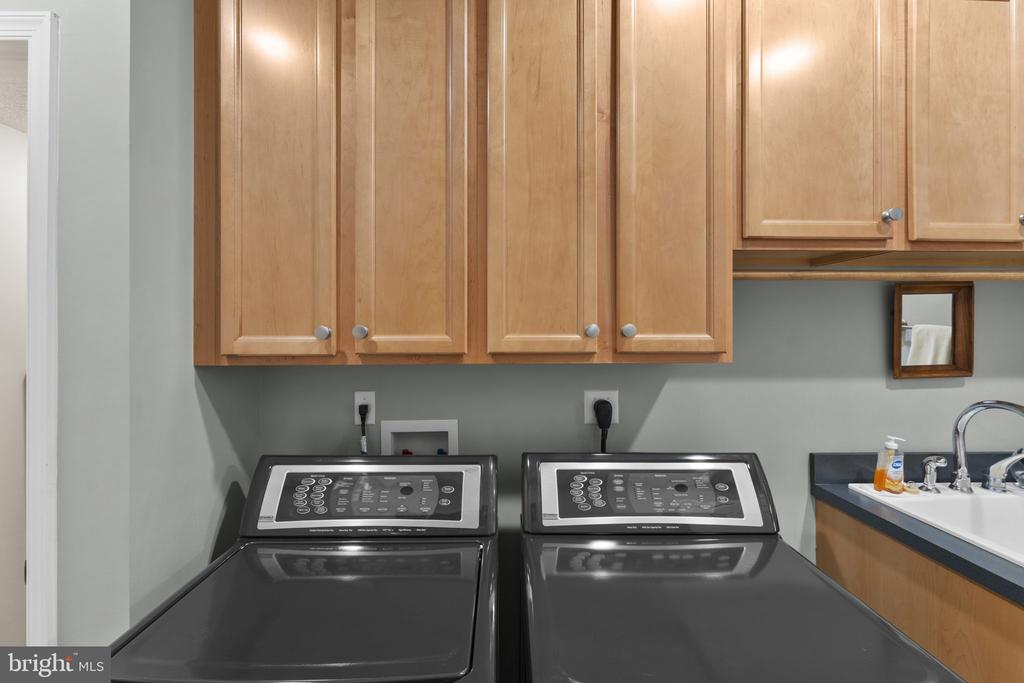 19067 BRANDY FIZZ CT, CULPEPER, Virginia 22701, 4 Bedrooms Bedrooms, ,4 BathroomsBathrooms,Residential,19067 BRANDY FIZZ CT,VACU2014296 MLS # VACU2014296