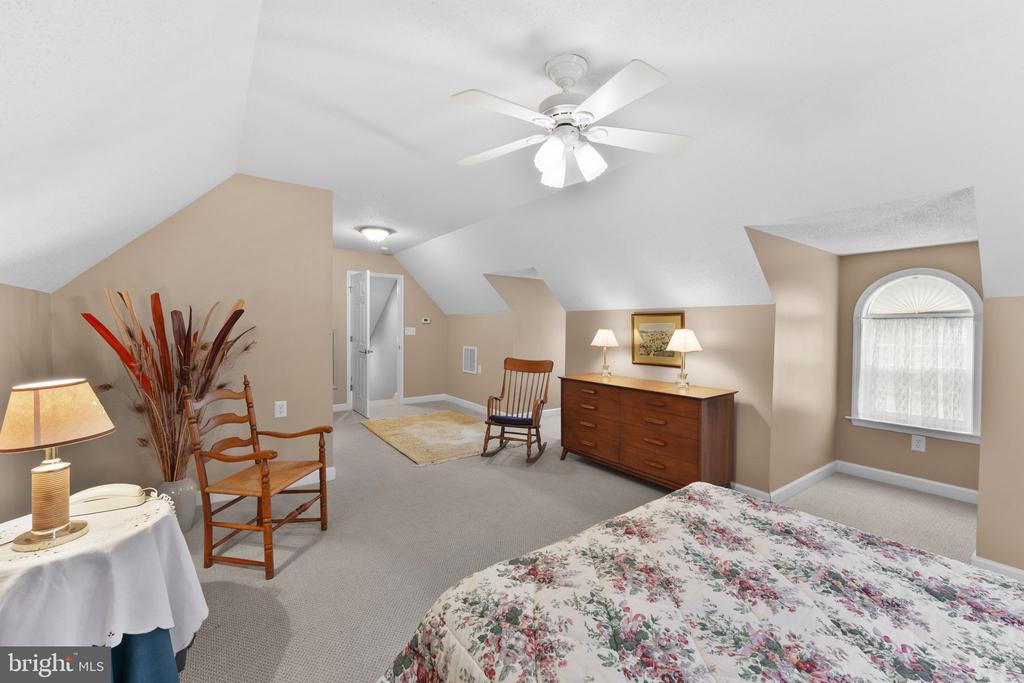 19067 BRANDY FIZZ CT, CULPEPER, Virginia 22701, 4 Bedrooms Bedrooms, ,4 BathroomsBathrooms,Residential,19067 BRANDY FIZZ CT,VACU2014296 MLS # VACU2014296
