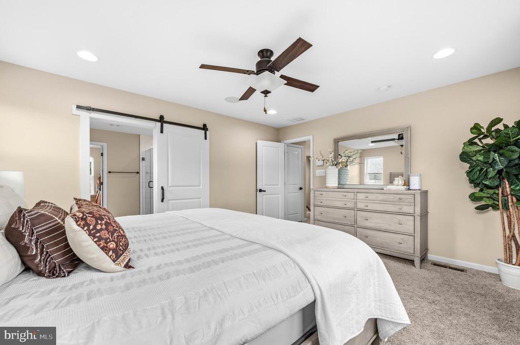 2125 CHESTNUT DR, CULPEPER, Virginia 22701, 3 Bedrooms Bedrooms, ,2 BathroomsBathrooms,Residential,2125 CHESTNUT DR,VACU2014266 MLS # VACU2014266