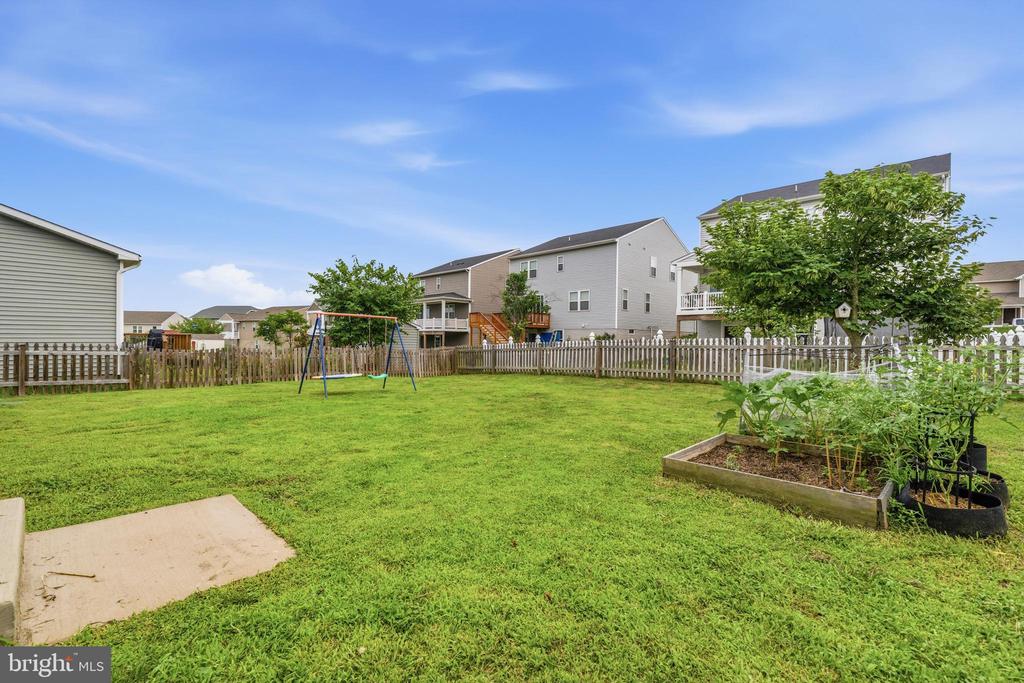 2125 CHESTNUT DR, CULPEPER, Virginia 22701, 3 Bedrooms Bedrooms, ,2 BathroomsBathrooms,Residential,2125 CHESTNUT DR,VACU2014266 MLS # VACU2014266