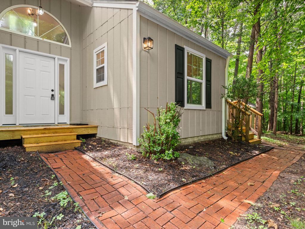 93 W CEDAR DR, RUCKERSVILLE, Virginia 22968, 3 Bedrooms Bedrooms, ,2 BathroomsBathrooms,Residential,93 W CEDAR DR,VAGR2000878 MLS # VAGR2000878 93 W CEDAR DR, RUCKERSVILLE, Virginia 22968, 3 Bedrooms Bedrooms, ,2 BathroomsBathrooms,Residential,93 W CEDAR DR,VAGR2000878 MLS # VAGR2000878
