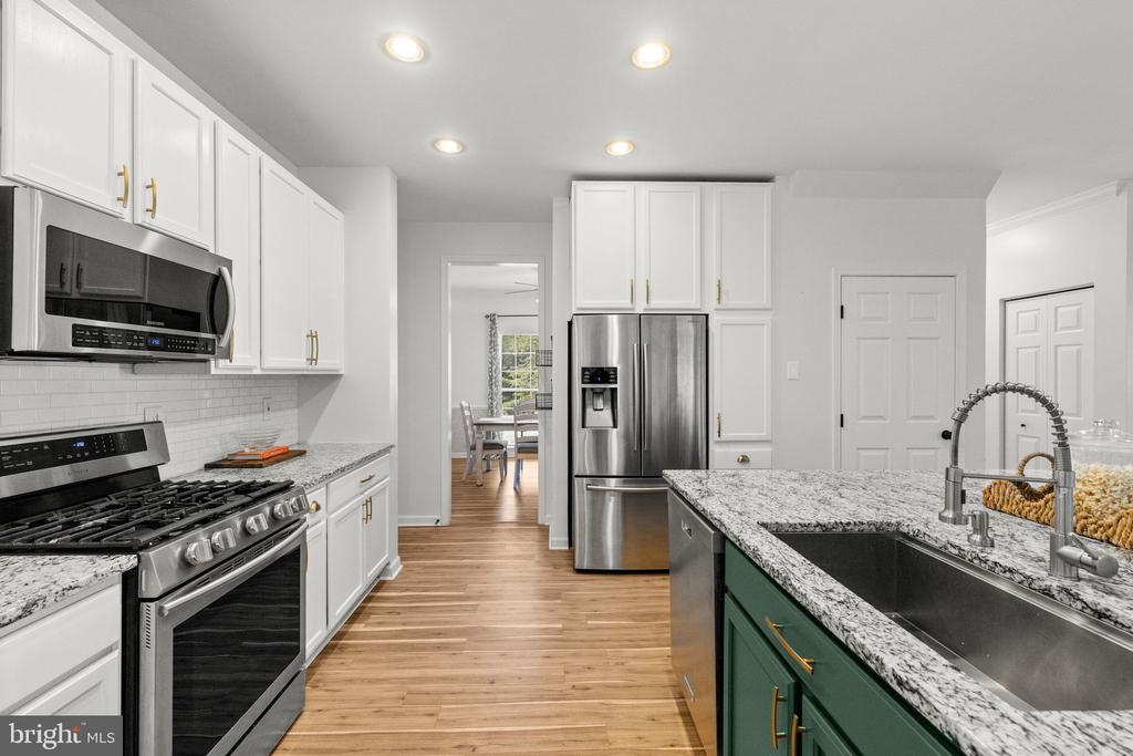 4112 MONTICELLO ST, FREDERICKSBURG, Virginia 22408, 4 Bedrooms Bedrooms, ,2 BathroomsBathrooms,Residential,4112 MONTICELLO ST,VASP2043510 MLS # VASP2043510