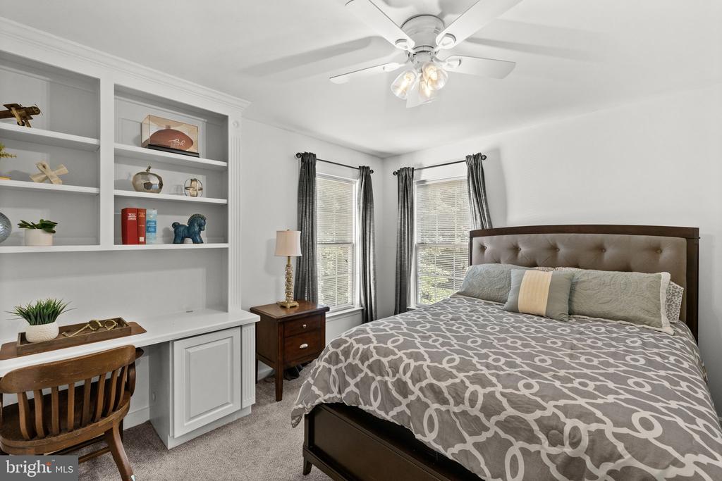 4112 MONTICELLO ST, FREDERICKSBURG, Virginia 22408, 4 Bedrooms Bedrooms, ,2 BathroomsBathrooms,Residential,4112 MONTICELLO ST,VASP2043510 MLS # VASP2043510