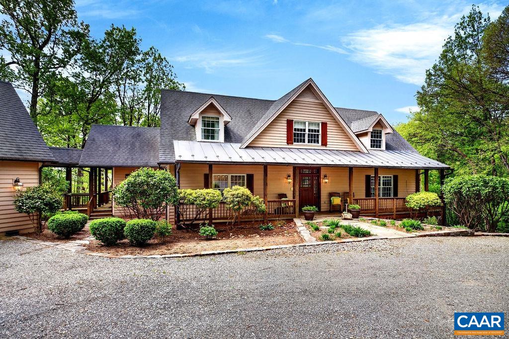 1059 BRYANT MOUNTAIN RD, ROSELAND, Virginia 22967, 3 Bedrooms Bedrooms, ,3 BathroomsBathrooms,Residential,1059 BRYANT MOUNTAIN RD,677314 MLS # 677314