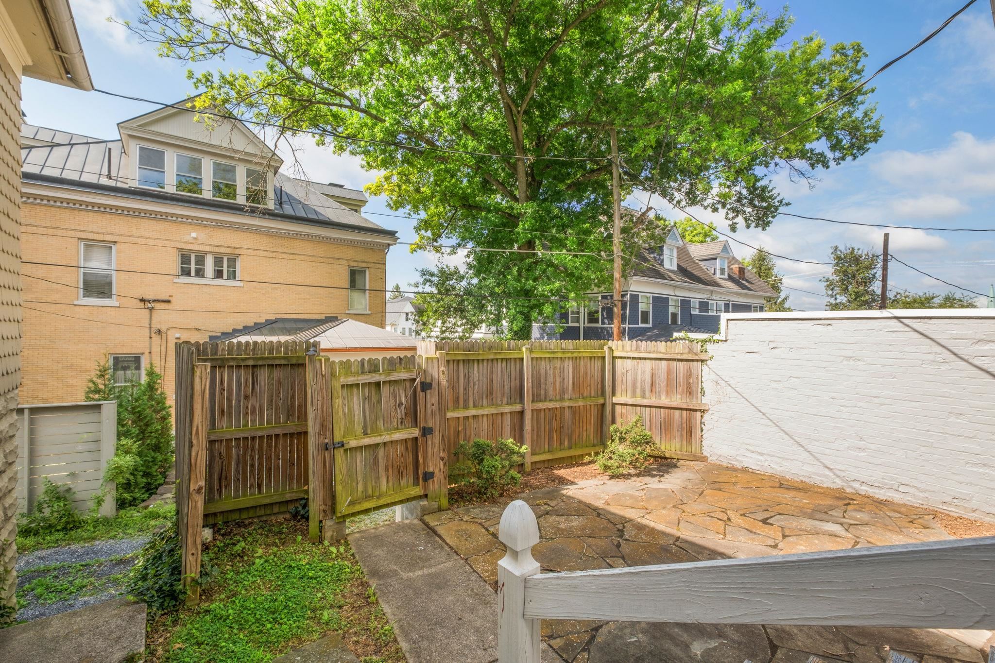 308 VINE ST, STAUNTON, Virginia 24401, 3 Bedrooms Bedrooms, ,1 BathroomBathrooms,Residential,308 VINE ST,679155 MLS # 679155 308 VINE ST, STAUNTON, Virginia 24401, 3 Bedrooms Bedrooms, ,1 BathroomBathrooms,Residential,308 VINE ST,679155 MLS # 679155
