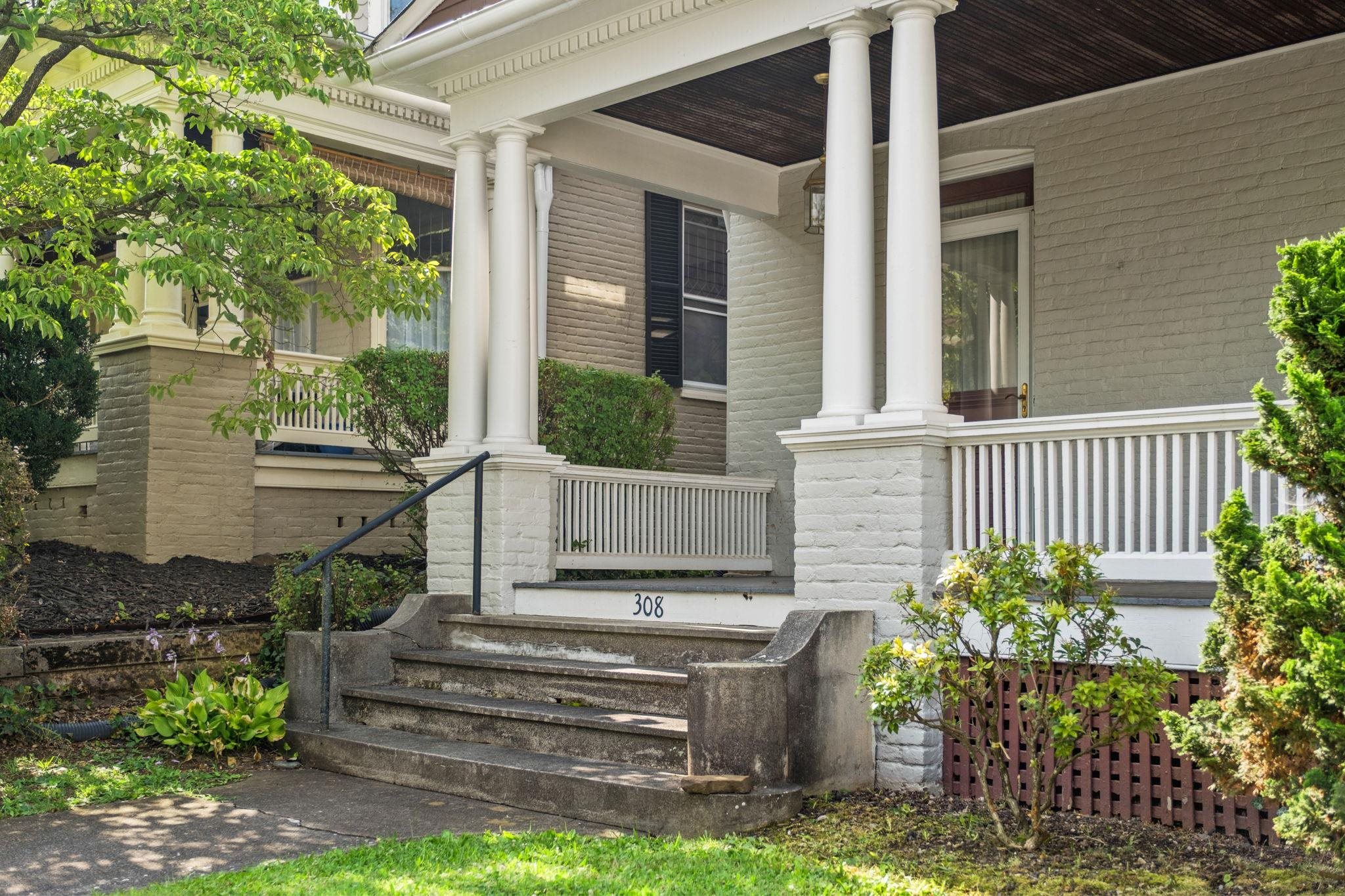 308 VINE ST, STAUNTON, Virginia 24401, 3 Bedrooms Bedrooms, ,1 BathroomBathrooms,Residential,308 VINE ST,679155 MLS # 679155 308 VINE ST, STAUNTON, Virginia 24401, 3 Bedrooms Bedrooms, ,1 BathroomBathrooms,Residential,308 VINE ST,679155 MLS # 679155