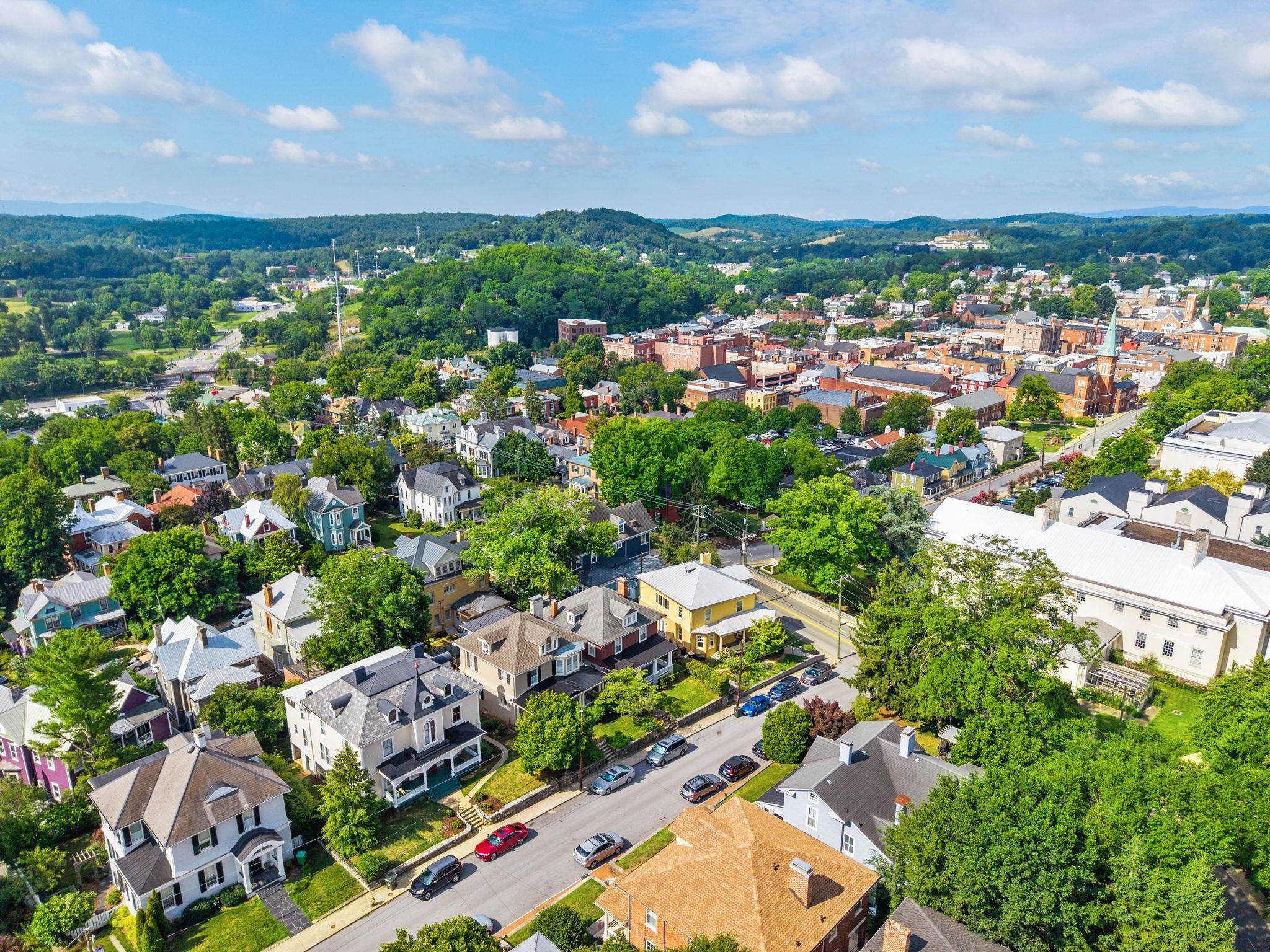 308 VINE ST, STAUNTON, Virginia 24401, 3 Bedrooms Bedrooms, ,1 BathroomBathrooms,Residential,308 VINE ST,679155 MLS # 679155 308 VINE ST, STAUNTON, Virginia 24401, 3 Bedrooms Bedrooms, ,1 BathroomBathrooms,Residential,308 VINE ST,679155 MLS # 679155