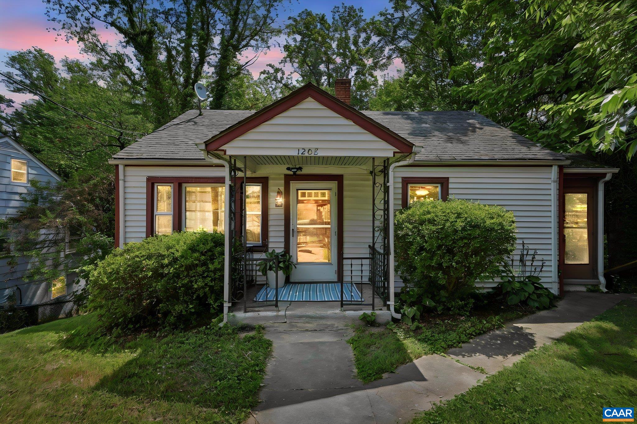 1208 CHERRY AVE, CHARLOTTESVILLE, Virginia 22903, 2 Bedrooms Bedrooms, ,2 BathroomsBathrooms,Residential,1208 CHERRY AVE,679165 MLS # 679165 1208 CHERRY AVE, CHARLOTTESVILLE, Virginia 22903, 2 Bedrooms Bedrooms, ,2 BathroomsBathrooms,Residential,1208 CHERRY AVE,679165 MLS # 679165