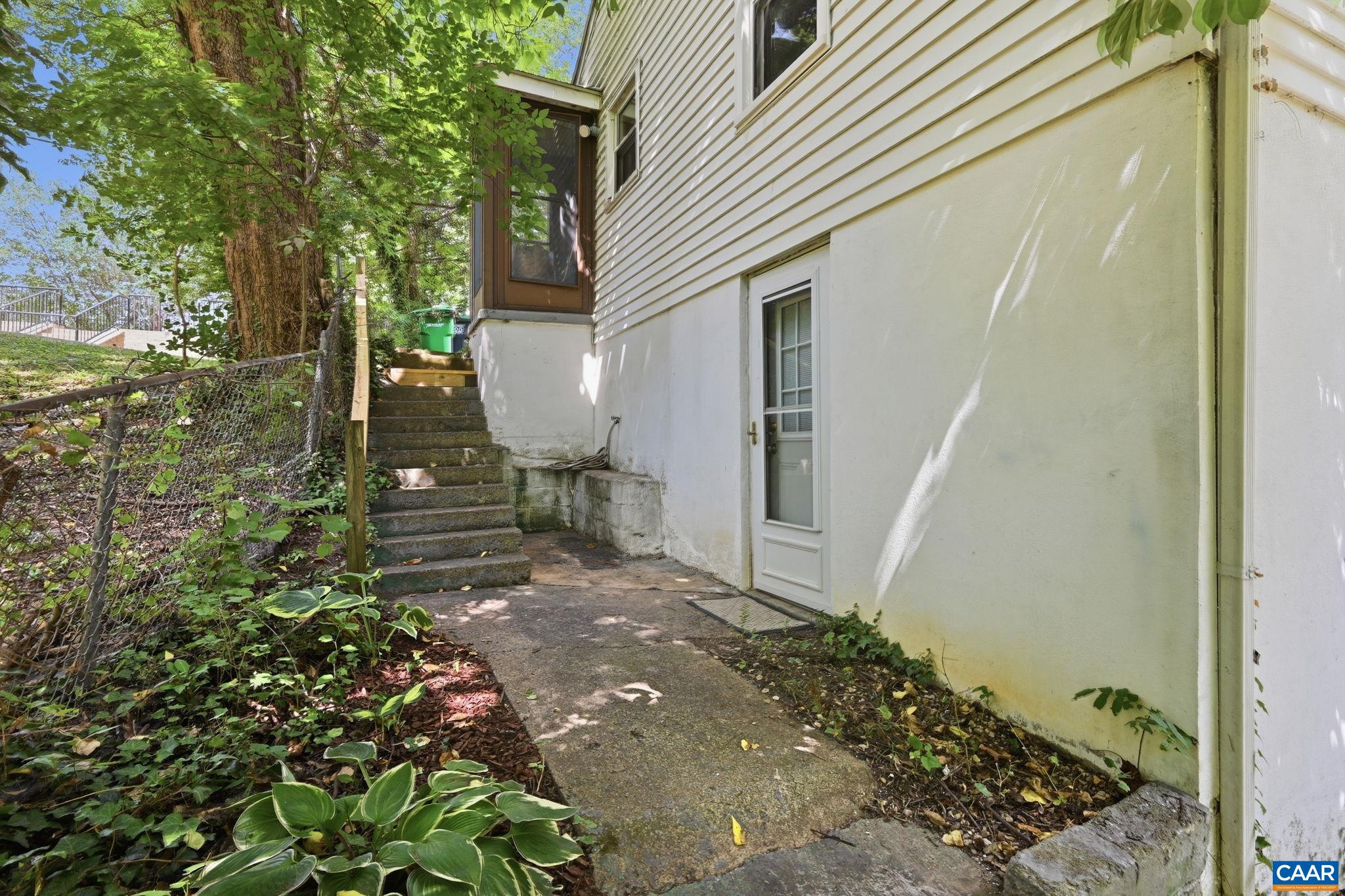 1208 CHERRY AVE, CHARLOTTESVILLE, Virginia 22903, 2 Bedrooms Bedrooms, ,2 BathroomsBathrooms,Residential,1208 CHERRY AVE,679165 MLS # 679165 1208 CHERRY AVE, CHARLOTTESVILLE, Virginia 22903, 2 Bedrooms Bedrooms, ,2 BathroomsBathrooms,Residential,1208 CHERRY AVE,679165 MLS # 679165