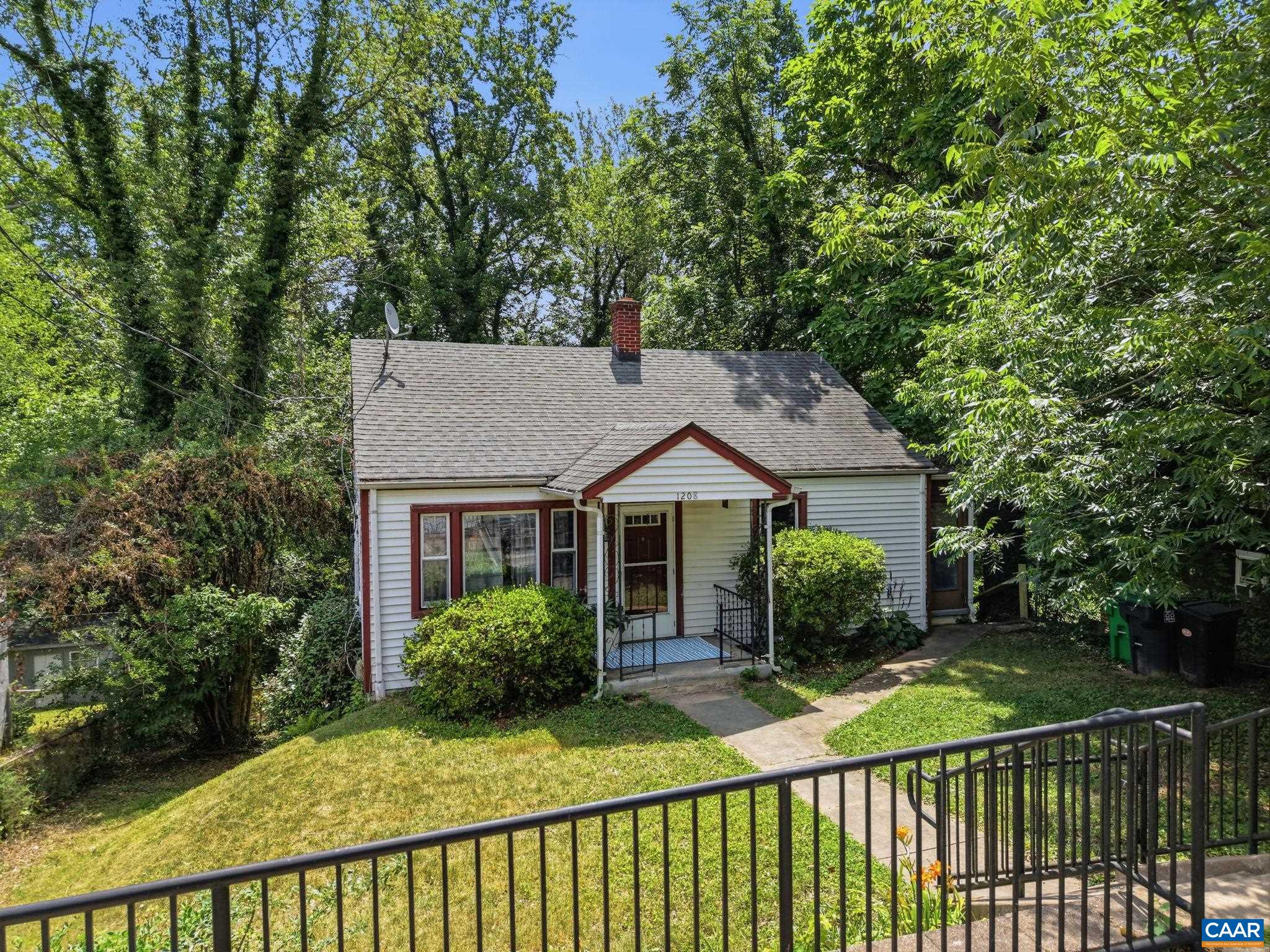 1208 CHERRY AVE, CHARLOTTESVILLE, Virginia 22903, 2 Bedrooms Bedrooms, ,2 BathroomsBathrooms,Residential,1208 CHERRY AVE,679165 MLS # 679165 1208 CHERRY AVE, CHARLOTTESVILLE, Virginia 22903, 2 Bedrooms Bedrooms, ,2 BathroomsBathrooms,Residential,1208 CHERRY AVE,679165 MLS # 679165
