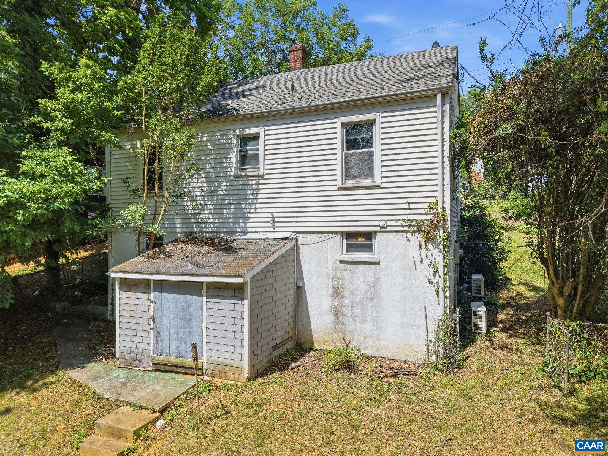 1208 CHERRY AVE, CHARLOTTESVILLE, Virginia 22903, 2 Bedrooms Bedrooms, ,2 BathroomsBathrooms,Residential,1208 CHERRY AVE,679165 MLS # 679165 1208 CHERRY AVE, CHARLOTTESVILLE, Virginia 22903, 2 Bedrooms Bedrooms, ,2 BathroomsBathrooms,Residential,1208 CHERRY AVE,679165 MLS # 679165
