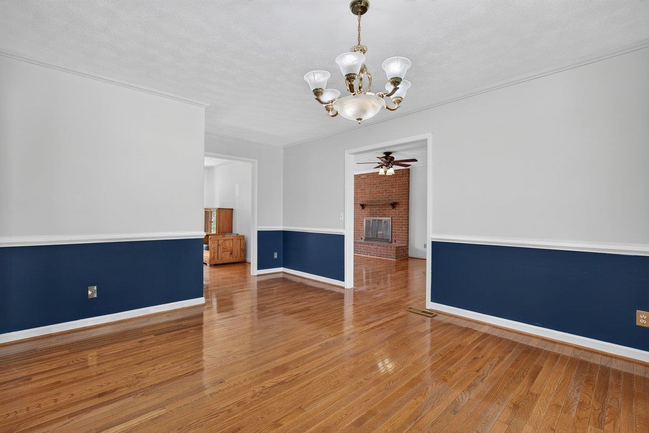 1126 WOODLEIGH CT, HARRISONBURG, Virginia 22802, 3 Bedrooms Bedrooms, ,3 BathroomsBathrooms,Residential,1126 WOODLEIGH CT,679197 MLS # 679197 1126 WOODLEIGH CT, HARRISONBURG, Virginia 22802, 3 Bedrooms Bedrooms, ,3 BathroomsBathrooms,Residential,1126 WOODLEIGH CT,679197 MLS # 679197