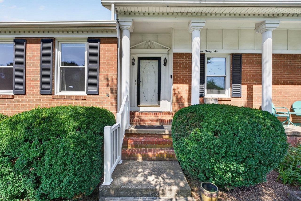 1126 WOODLEIGH CT, HARRISONBURG, Virginia 22802, 3 Bedrooms Bedrooms, ,3 BathroomsBathrooms,Residential,1126 WOODLEIGH CT,679197 MLS # 679197 1126 WOODLEIGH CT, HARRISONBURG, Virginia 22802, 3 Bedrooms Bedrooms, ,3 BathroomsBathrooms,Residential,1126 WOODLEIGH CT,679197 MLS # 679197