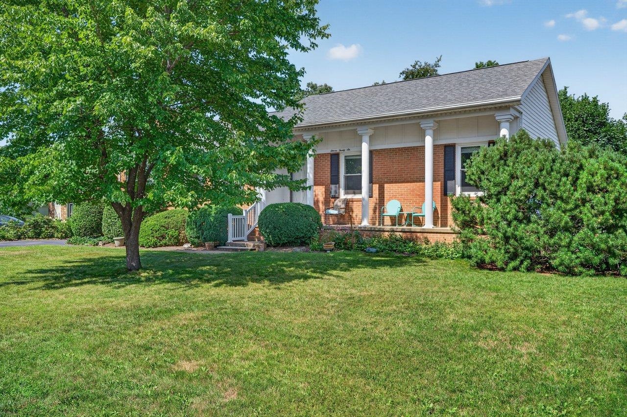 1126 WOODLEIGH CT, HARRISONBURG, Virginia 22802, 3 Bedrooms Bedrooms, ,3 BathroomsBathrooms,Residential,1126 WOODLEIGH CT,679197 MLS # 679197 1126 WOODLEIGH CT, HARRISONBURG, Virginia 22802, 3 Bedrooms Bedrooms, ,3 BathroomsBathrooms,Residential,1126 WOODLEIGH CT,679197 MLS # 679197