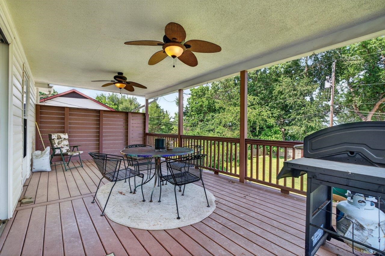 1126 WOODLEIGH CT, HARRISONBURG, Virginia 22802, 3 Bedrooms Bedrooms, ,3 BathroomsBathrooms,Residential,1126 WOODLEIGH CT,679197 MLS # 679197 1126 WOODLEIGH CT, HARRISONBURG, Virginia 22802, 3 Bedrooms Bedrooms, ,3 BathroomsBathrooms,Residential,1126 WOODLEIGH CT,679197 MLS # 679197