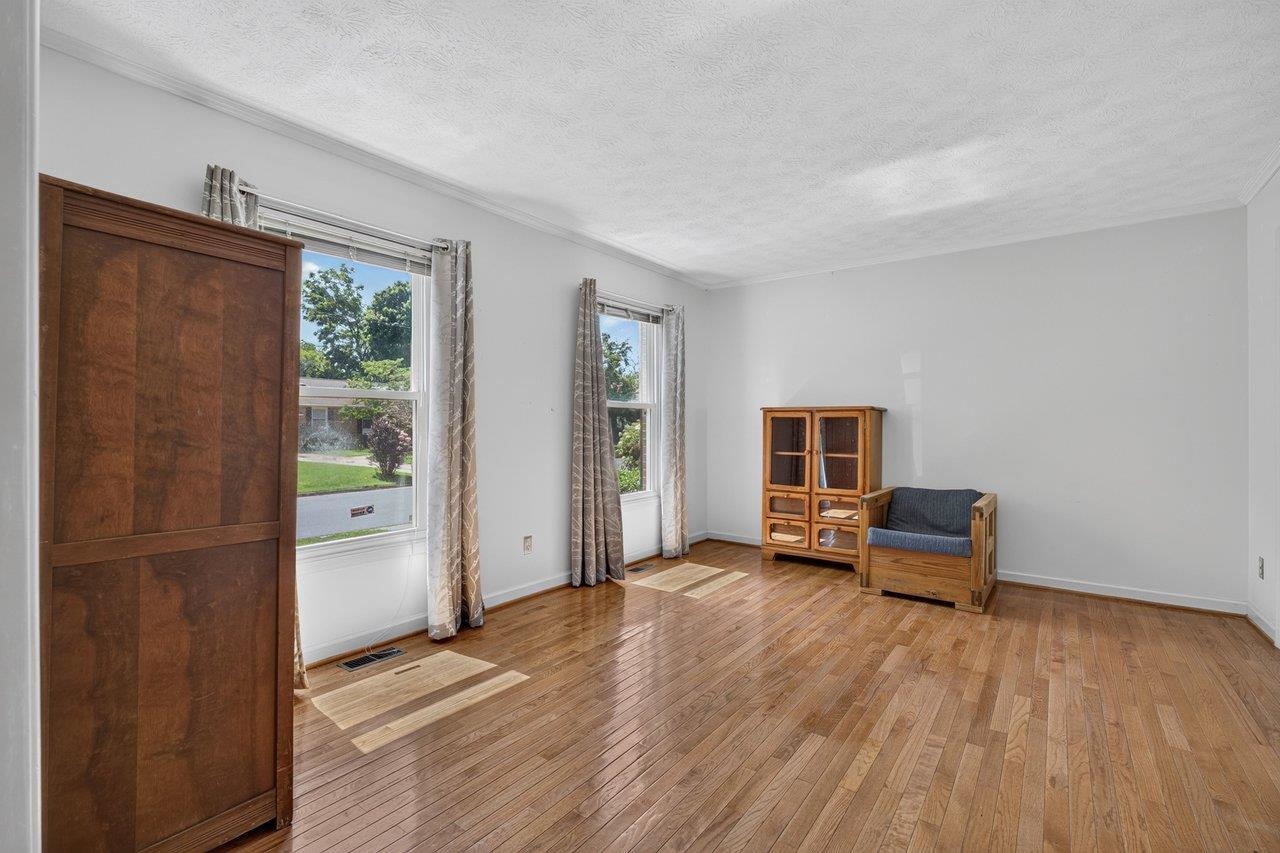 1126 WOODLEIGH CT, HARRISONBURG, Virginia 22802, 3 Bedrooms Bedrooms, ,3 BathroomsBathrooms,Residential,1126 WOODLEIGH CT,679197 MLS # 679197 1126 WOODLEIGH CT, HARRISONBURG, Virginia 22802, 3 Bedrooms Bedrooms, ,3 BathroomsBathrooms,Residential,1126 WOODLEIGH CT,679197 MLS # 679197