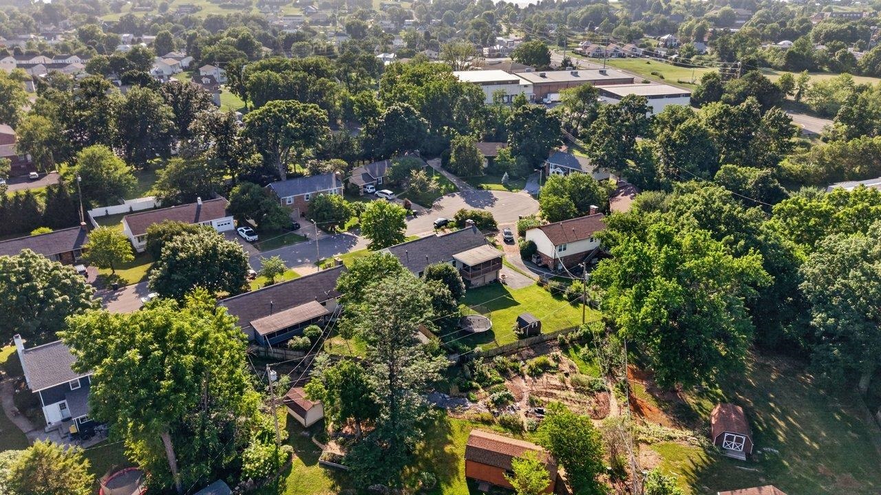1126 WOODLEIGH CT, HARRISONBURG, Virginia 22802, 3 Bedrooms Bedrooms, ,3 BathroomsBathrooms,Residential,1126 WOODLEIGH CT,679197 MLS # 679197 1126 WOODLEIGH CT, HARRISONBURG, Virginia 22802, 3 Bedrooms Bedrooms, ,3 BathroomsBathrooms,Residential,1126 WOODLEIGH CT,679197 MLS # 679197
