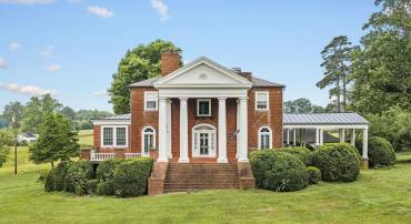 4623 TATUMS SCHOOL RD, ORANGE, Virginia 22960, 5 Bedrooms Bedrooms, ,4 BathroomsBathrooms,Residential,c.1812 Hilton Farm,4623 TATUMS SCHOOL RD,679198 MLS # 679198