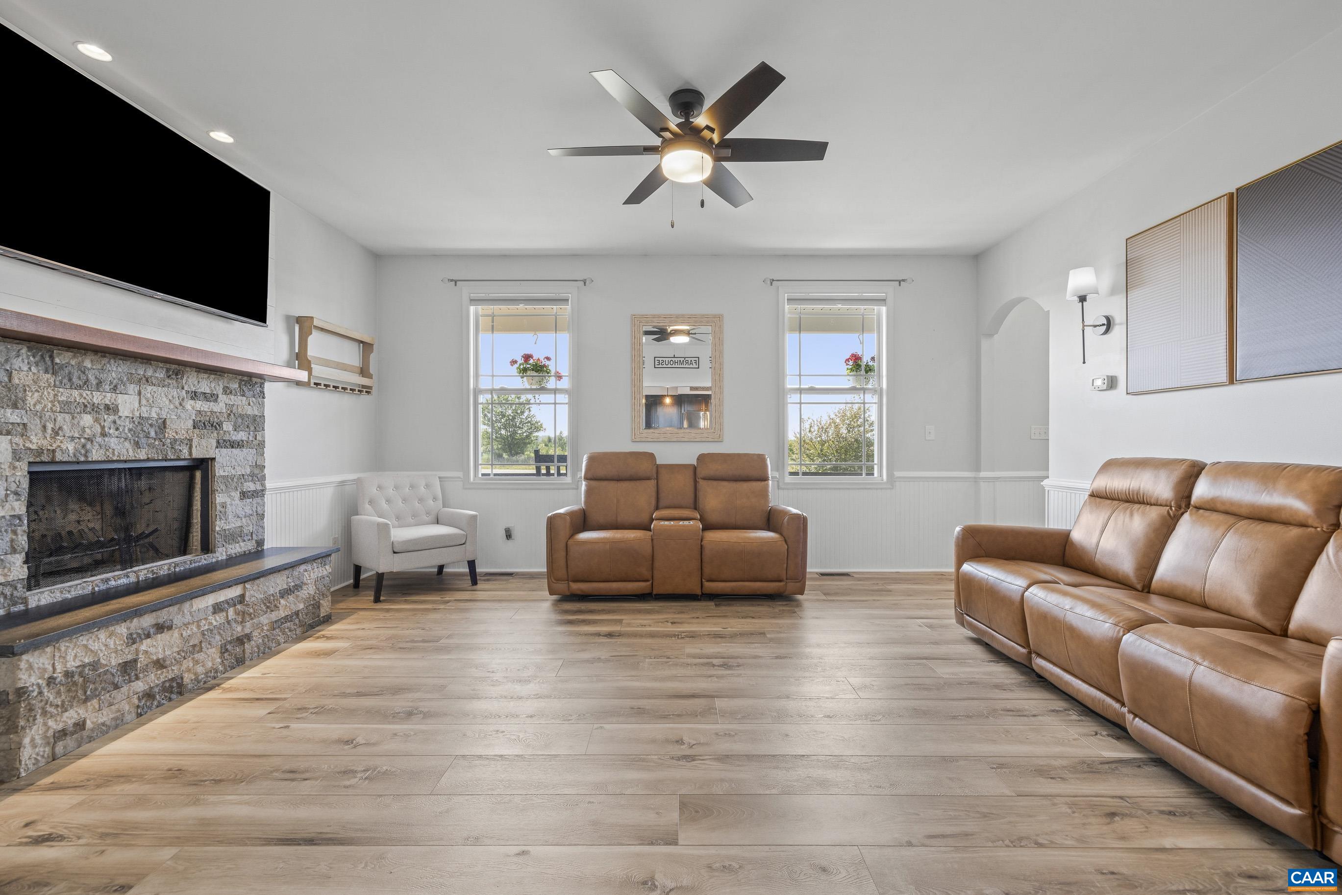 306 ROSEWOOD DR, SCOTTSVILLE, Virginia 24590, 3 Bedrooms Bedrooms, ,2 BathroomsBathrooms,Residential,306 ROSEWOOD DR,679210 MLS # 679210 306 ROSEWOOD DR, SCOTTSVILLE, Virginia 24590, 3 Bedrooms Bedrooms, ,2 BathroomsBathrooms,Residential,306 ROSEWOOD DR,679210 MLS # 679210