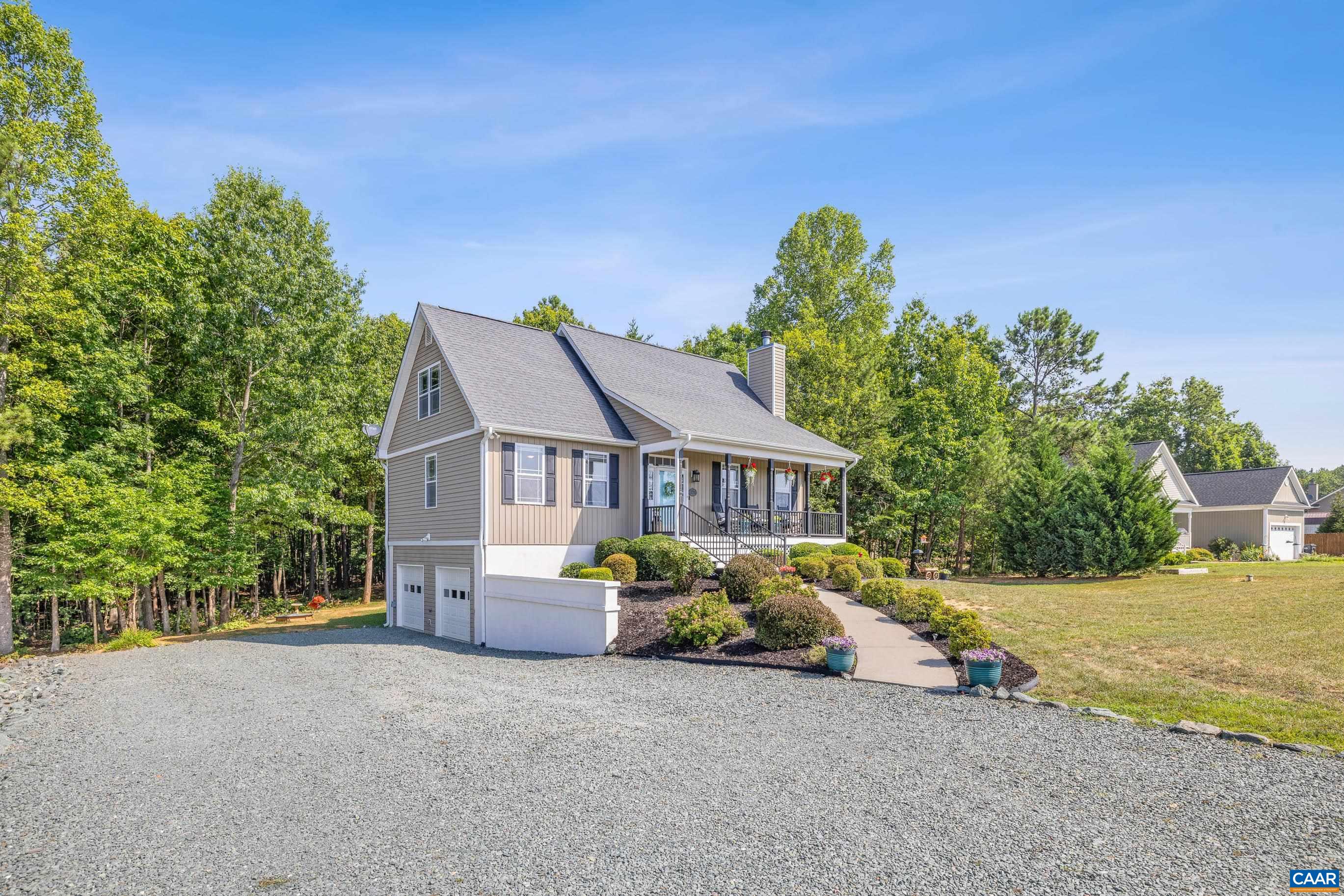 306 ROSEWOOD DR, SCOTTSVILLE, Virginia 24590, 3 Bedrooms Bedrooms, ,2 BathroomsBathrooms,Residential,306 ROSEWOOD DR,679210 MLS # 679210 306 ROSEWOOD DR, SCOTTSVILLE, Virginia 24590, 3 Bedrooms Bedrooms, ,2 BathroomsBathrooms,Residential,306 ROSEWOOD DR,679210 MLS # 679210