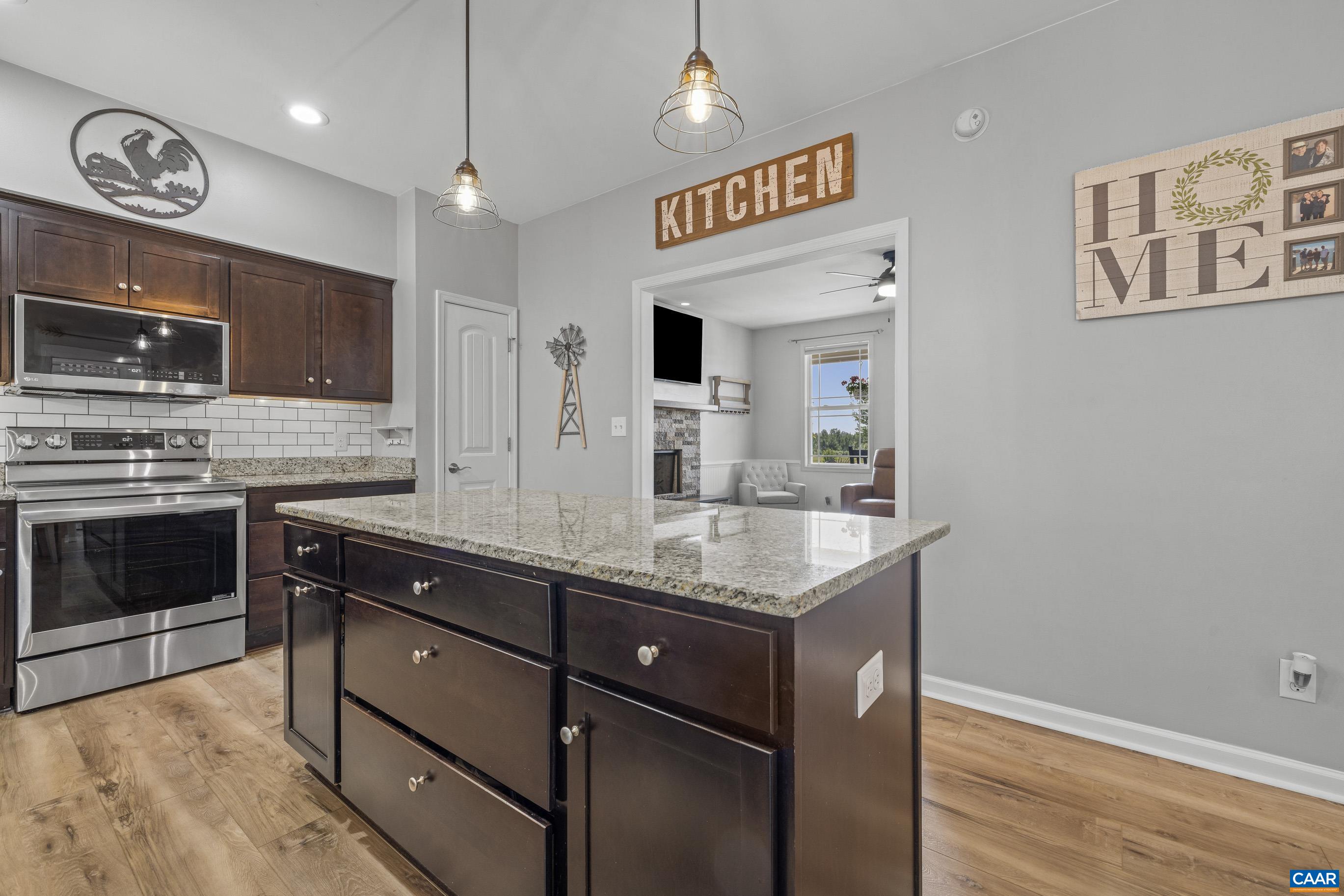 306 ROSEWOOD DR, SCOTTSVILLE, Virginia 24590, 3 Bedrooms Bedrooms, ,2 BathroomsBathrooms,Residential,306 ROSEWOOD DR,679210 MLS # 679210 306 ROSEWOOD DR, SCOTTSVILLE, Virginia 24590, 3 Bedrooms Bedrooms, ,2 BathroomsBathrooms,Residential,306 ROSEWOOD DR,679210 MLS # 679210