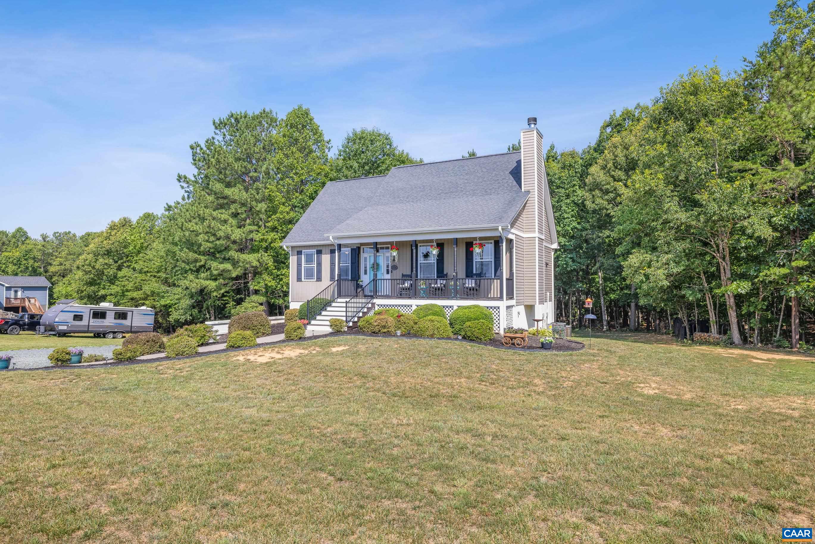 306 ROSEWOOD DR, SCOTTSVILLE, Virginia 24590, 3 Bedrooms Bedrooms, ,2 BathroomsBathrooms,Residential,306 ROSEWOOD DR,679210 MLS # 679210 306 ROSEWOOD DR, SCOTTSVILLE, Virginia 24590, 3 Bedrooms Bedrooms, ,2 BathroomsBathrooms,Residential,306 ROSEWOOD DR,679210 MLS # 679210