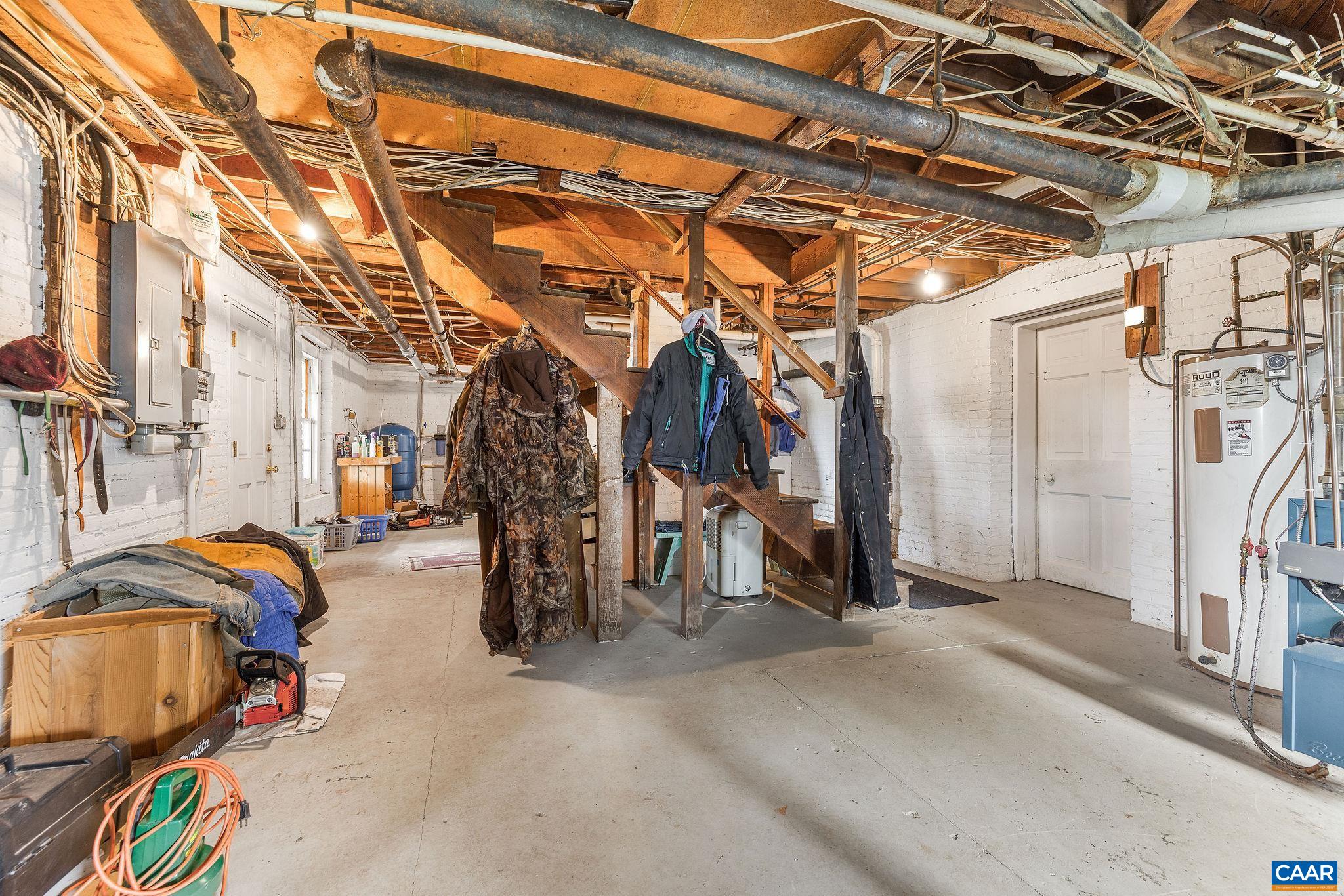 4623 TATUMS SCHOOL RD, ORANGE, Virginia 22960, 5 Bedrooms Bedrooms, ,4 BathroomsBathrooms,Residential,c.1812 Hilton Farm,4623 TATUMS SCHOOL RD,679235 MLS # 679235 4623 TATUMS SCHOOL RD, ORANGE, Virginia 22960, 5 Bedrooms Bedrooms, ,4 BathroomsBathrooms,Residential,c.1812 Hilton Farm,4623 TATUMS SCHOOL RD,679235 MLS # 679235