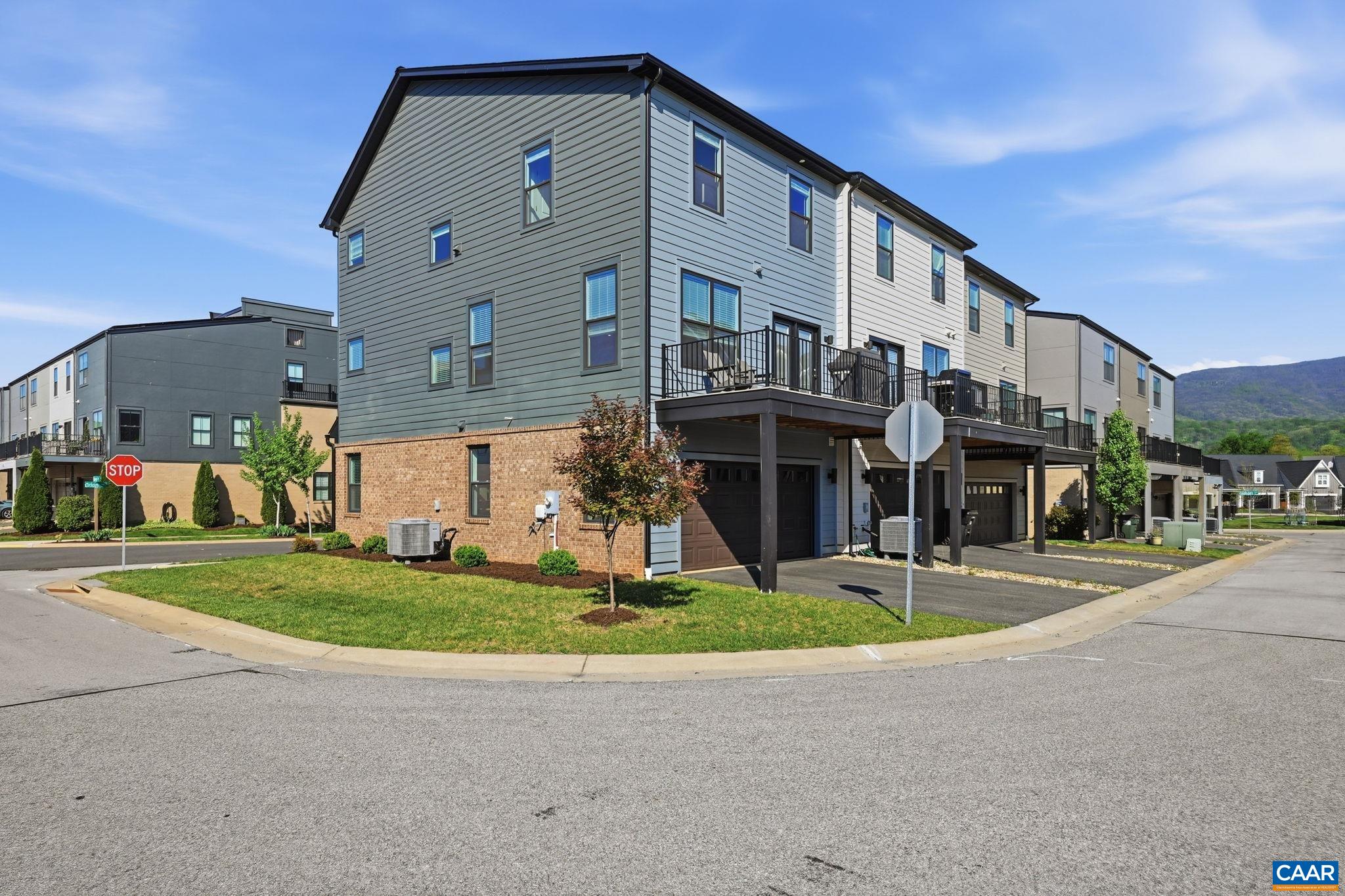 912 ORION LN, CROZET, Virginia 22932, 4 Bedrooms Bedrooms, ,3 BathroomsBathrooms,Residential,912 ORION LN,679252 MLS # 679252