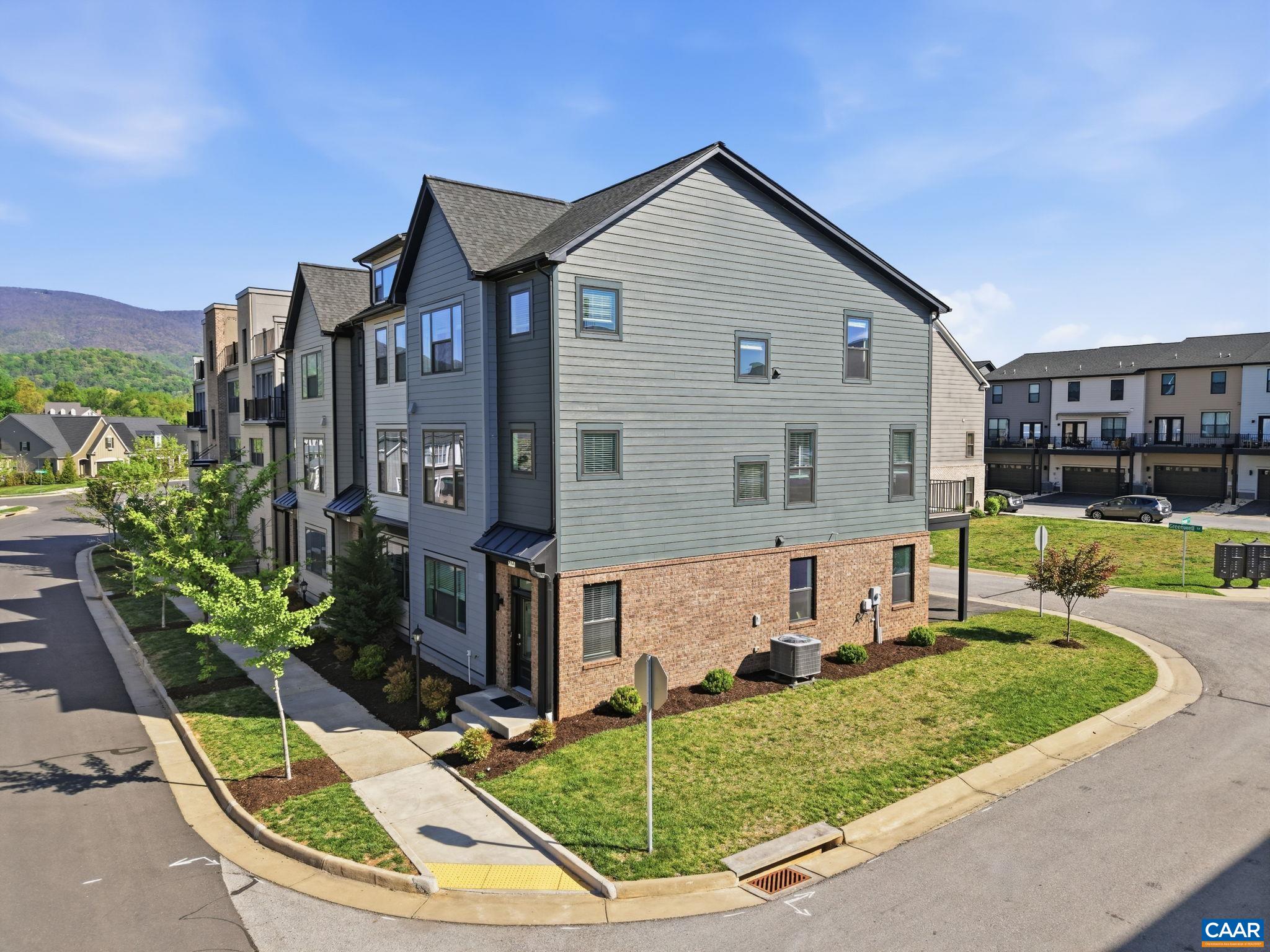 912 ORION LN, CROZET, Virginia 22932, 4 Bedrooms Bedrooms, ,3 BathroomsBathrooms,Residential,912 ORION LN,679252 MLS # 679252
