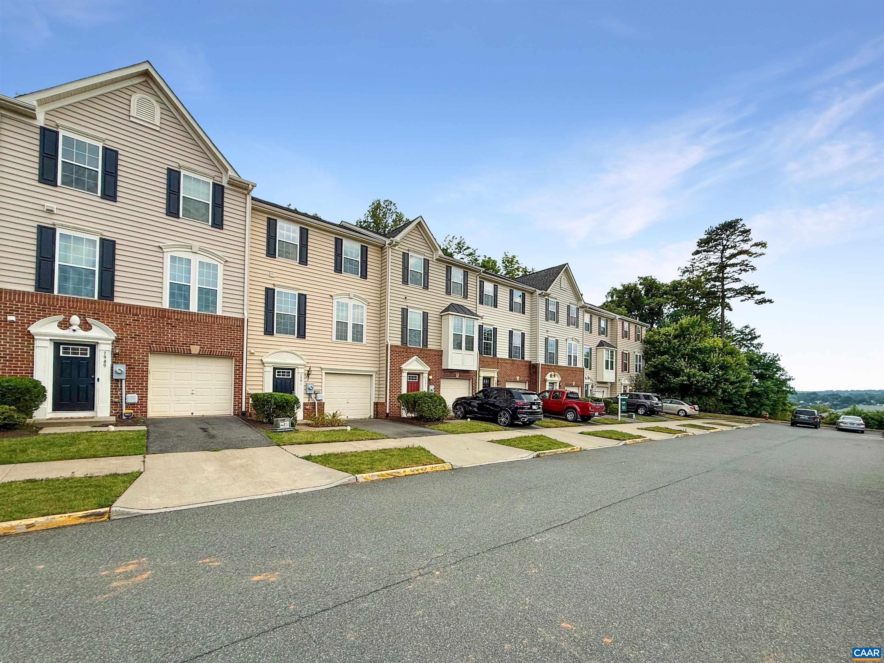 1991 ASHEVILLE DR, CHARLOTTESVILLE, Virginia 22911, 3 Bedrooms Bedrooms, ,2 BathroomsBathrooms,Residential,1991 ASHEVILLE DR,679296 MLS # 679296 1991 ASHEVILLE DR, CHARLOTTESVILLE, Virginia 22911, 3 Bedrooms Bedrooms, ,2 BathroomsBathrooms,Residential,1991 ASHEVILLE DR,679296 MLS # 679296