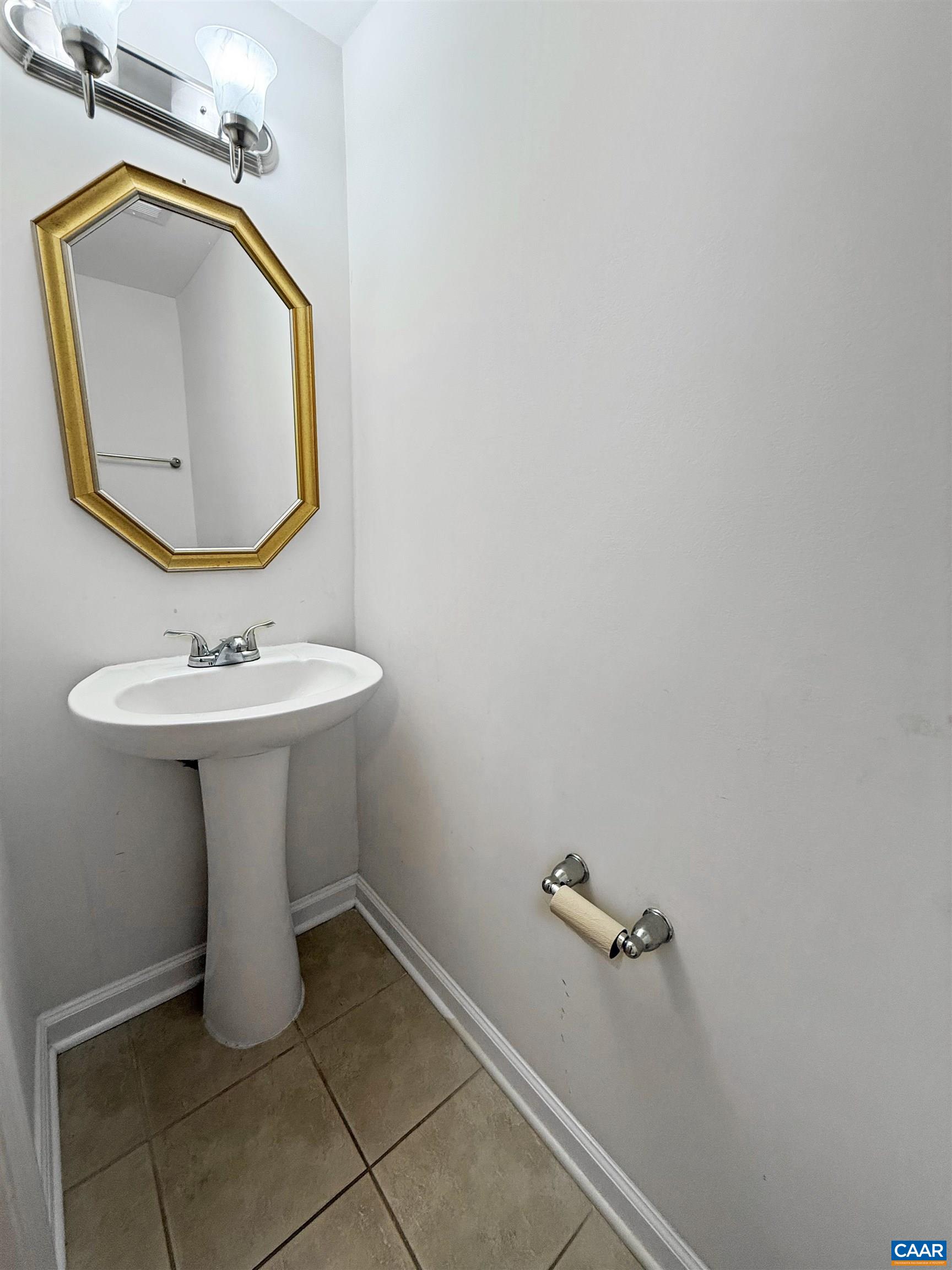 1991 ASHEVILLE DR, CHARLOTTESVILLE, Virginia 22911, 3 Bedrooms Bedrooms, ,2 BathroomsBathrooms,Residential,1991 ASHEVILLE DR,679296 MLS # 679296 1991 ASHEVILLE DR, CHARLOTTESVILLE, Virginia 22911, 3 Bedrooms Bedrooms, ,2 BathroomsBathrooms,Residential,1991 ASHEVILLE DR,679296 MLS # 679296