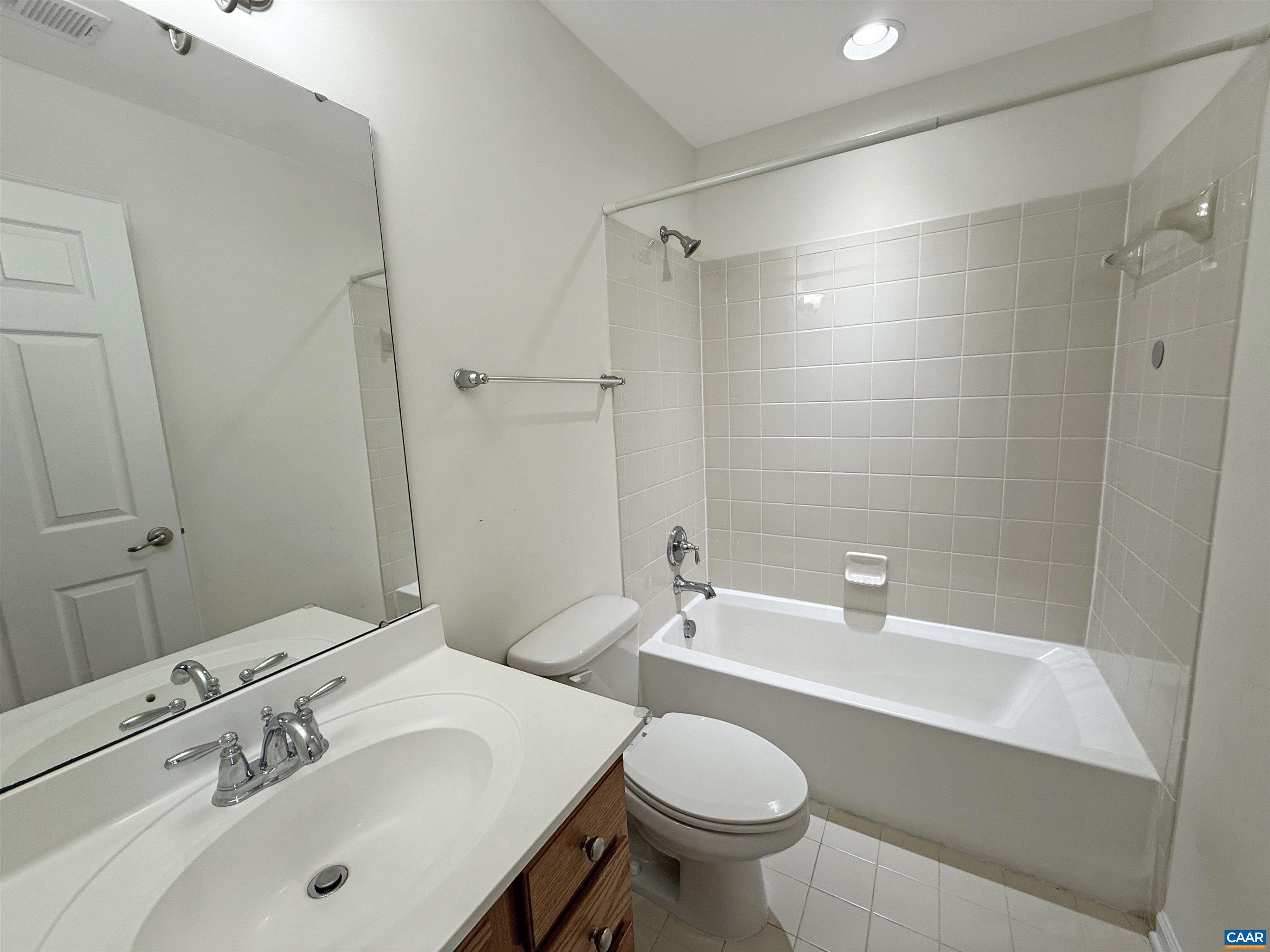 1991 ASHEVILLE DR, CHARLOTTESVILLE, Virginia 22911, 3 Bedrooms Bedrooms, ,2 BathroomsBathrooms,Residential,1991 ASHEVILLE DR,679296 MLS # 679296 1991 ASHEVILLE DR, CHARLOTTESVILLE, Virginia 22911, 3 Bedrooms Bedrooms, ,2 BathroomsBathrooms,Residential,1991 ASHEVILLE DR,679296 MLS # 679296