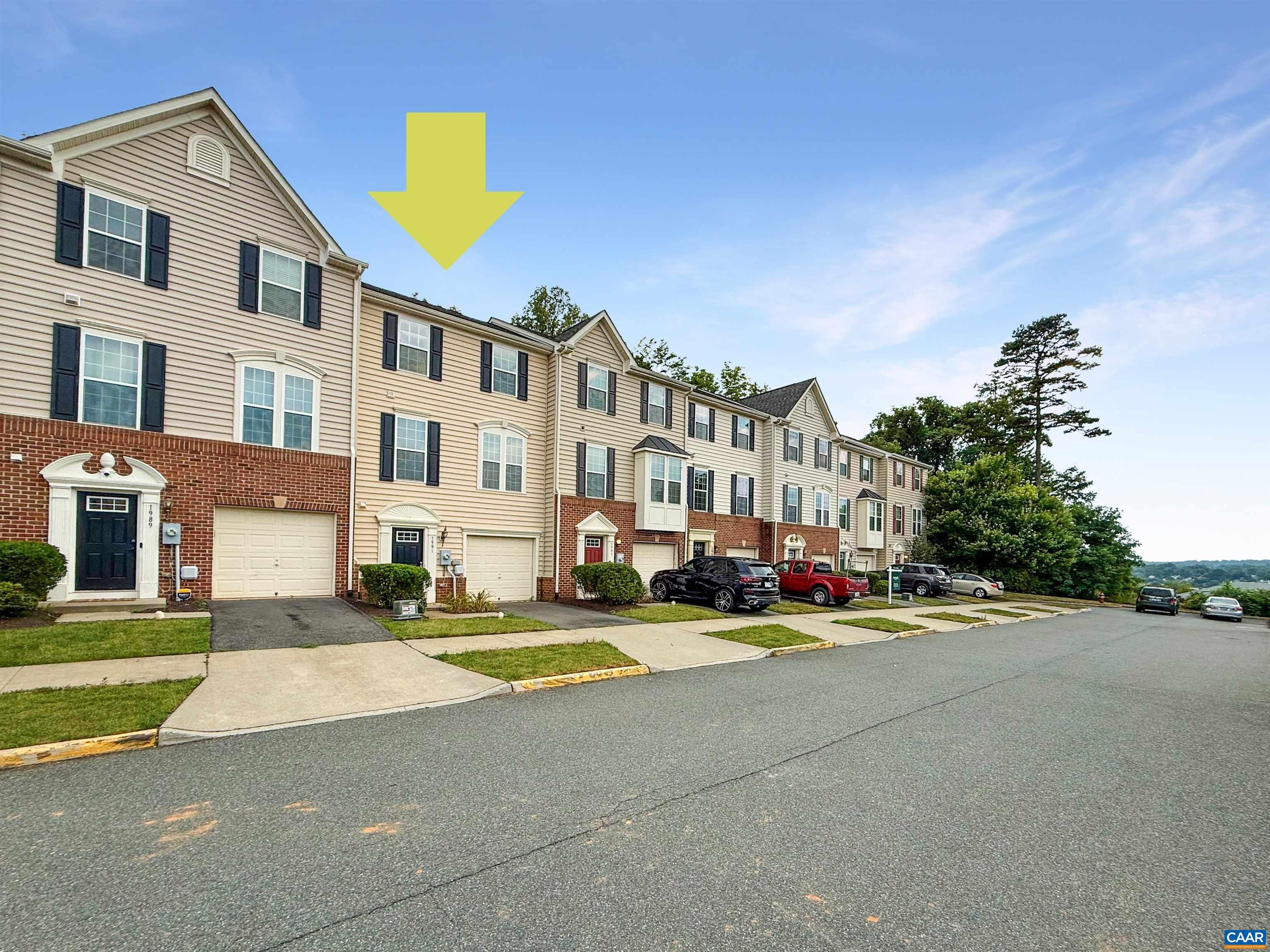 1991 ASHEVILLE DR, CHARLOTTESVILLE, Virginia 22911, 3 Bedrooms Bedrooms, ,2 BathroomsBathrooms,Residential,1991 ASHEVILLE DR,679296 MLS # 679296 1991 ASHEVILLE DR, CHARLOTTESVILLE, Virginia 22911, 3 Bedrooms Bedrooms, ,2 BathroomsBathrooms,Residential,1991 ASHEVILLE DR,679296 MLS # 679296