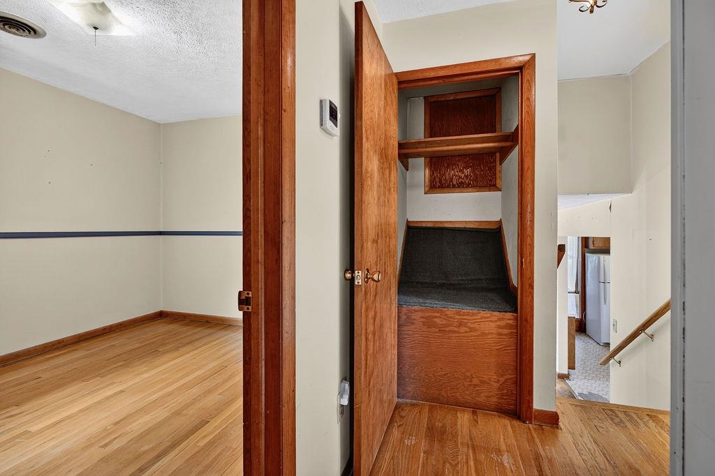 960 CATTLE SCALES RD, WAYNESBORO, Virginia 22980, 3 Bedrooms Bedrooms, ,1 BathroomBathrooms,Residential,960 CATTLE SCALES RD,679317 MLS # 679317 960 CATTLE SCALES RD, WAYNESBORO, Virginia 22980, 3 Bedrooms Bedrooms, ,1 BathroomBathrooms,Residential,960 CATTLE SCALES RD,679317 MLS # 679317